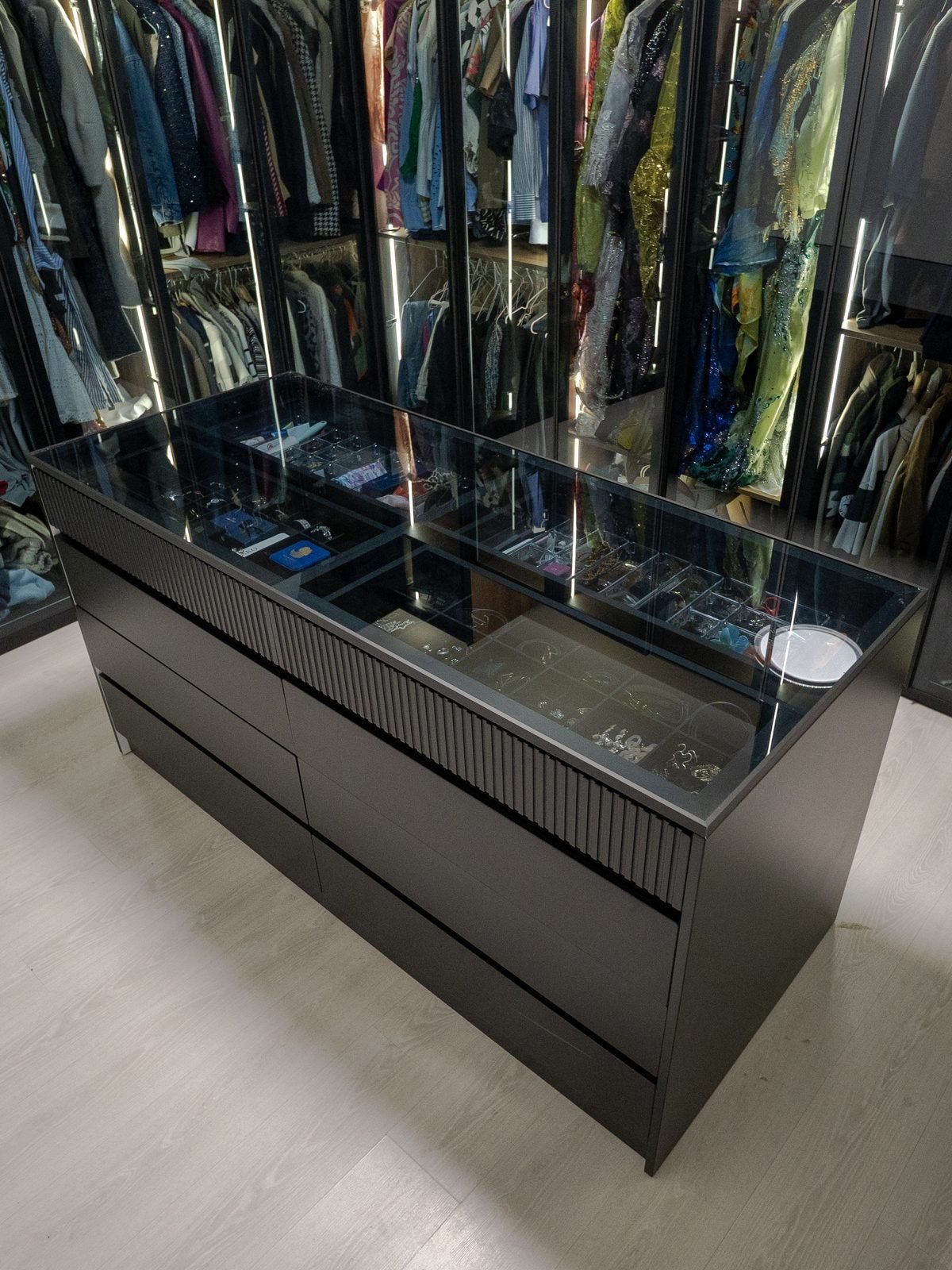 Empire — Interior Design - Photo 4